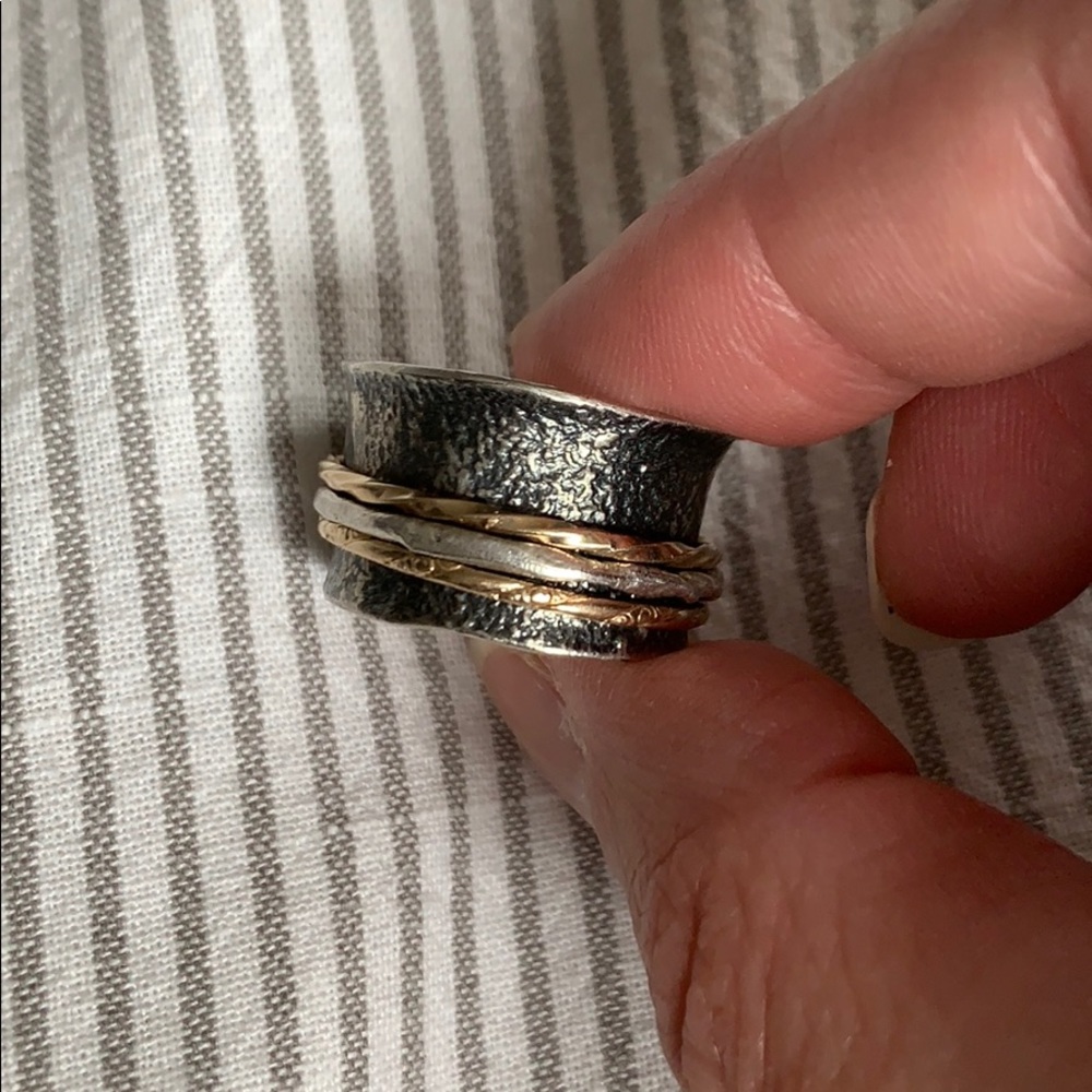 Sundance spinner ring